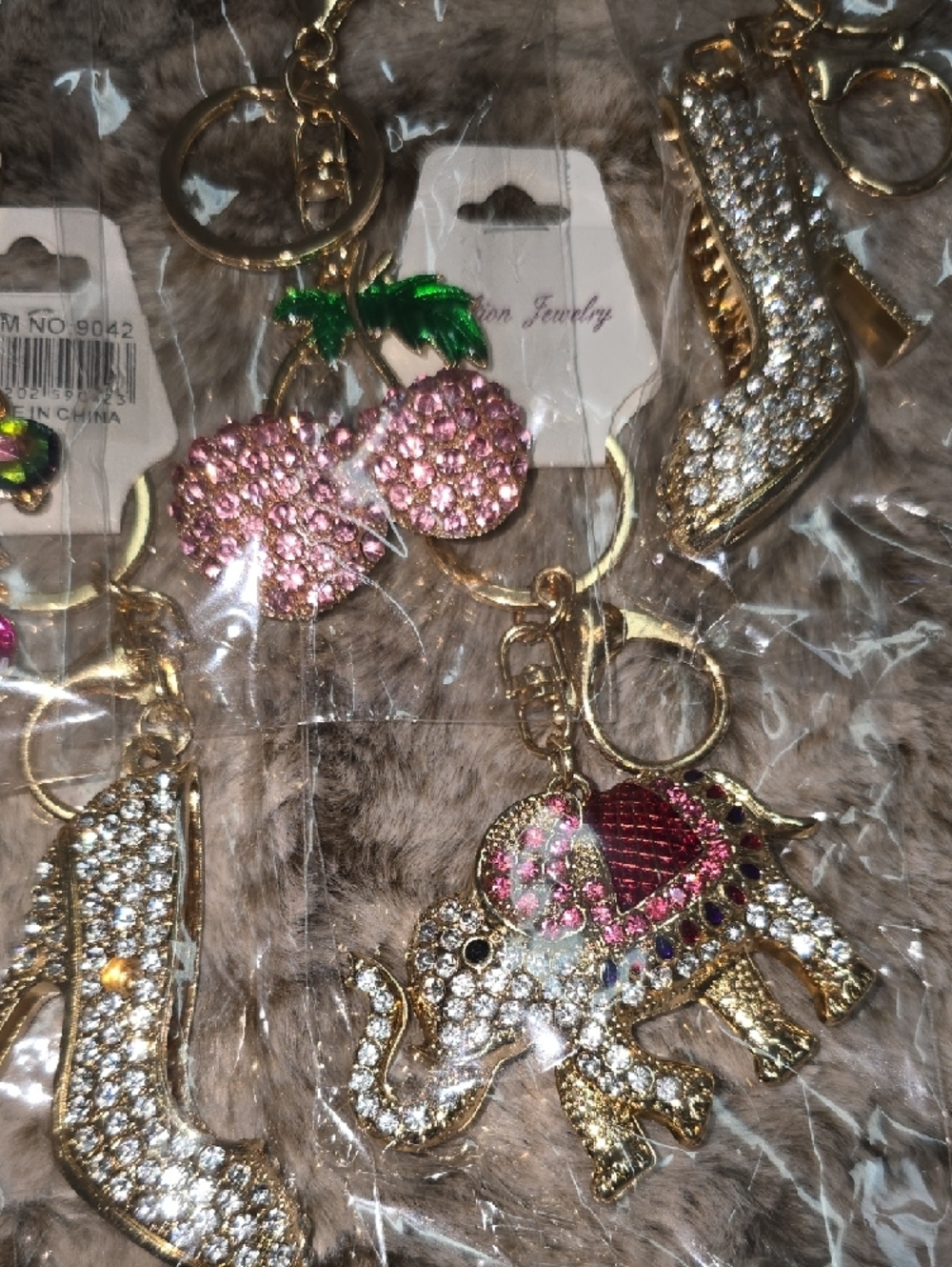 Fashion Jewelry Gold-Tone Crystal Charm Keychain with Multicolor Gem Accents - Picture 4 of 16